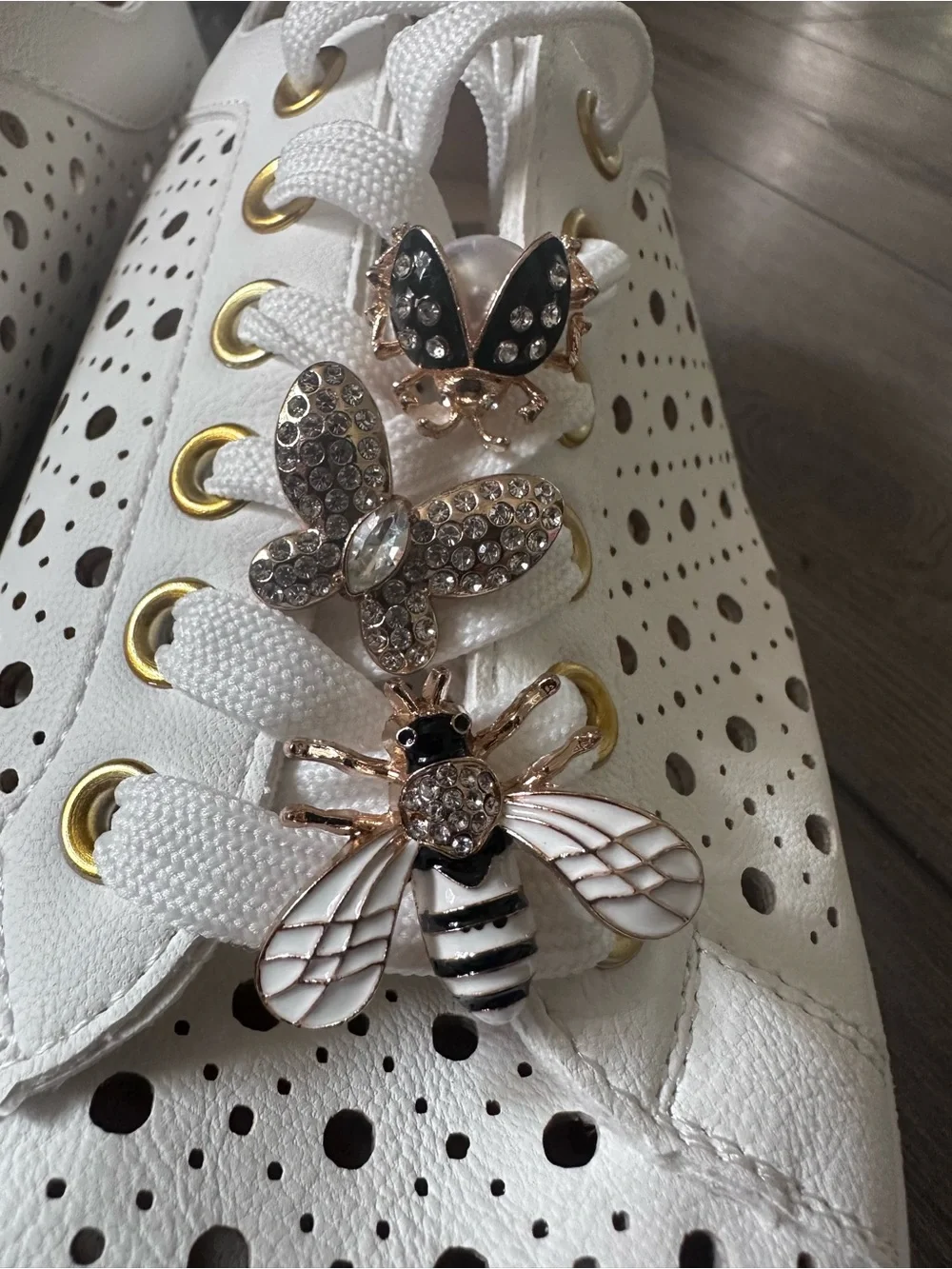 Dolce Vita Roxane Perforated Sneakers Size 8 Rhinestone Bee Butterfly Charms